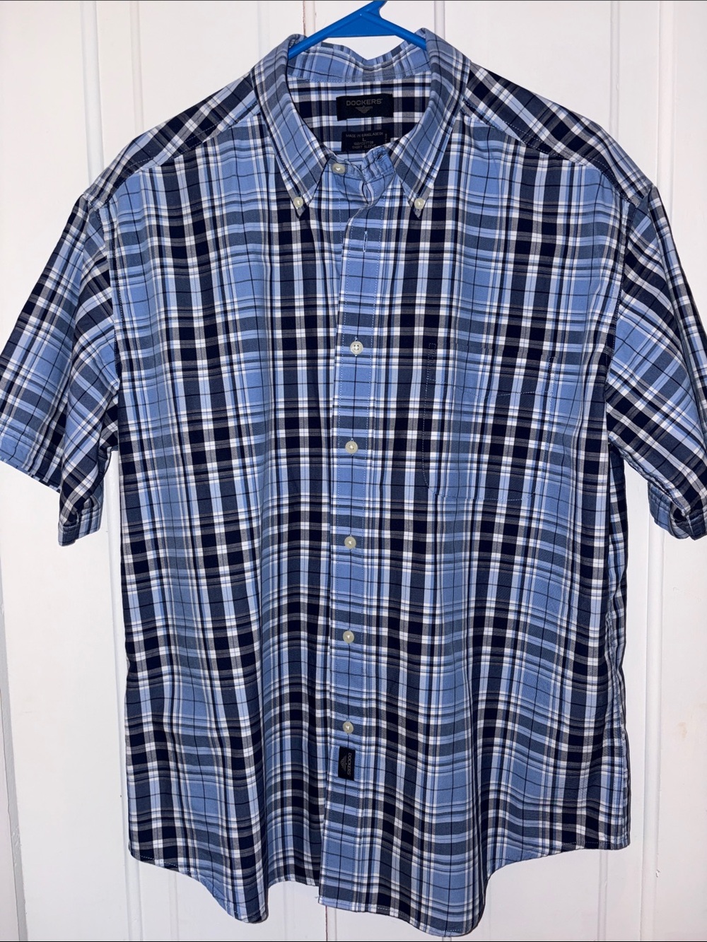 Dockers Men’s Light Blue and Navy Plaid Short-Sleeve Button-Down Shirt